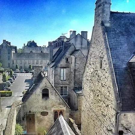 Le Clos De La Chapelle Bed and Breakfast